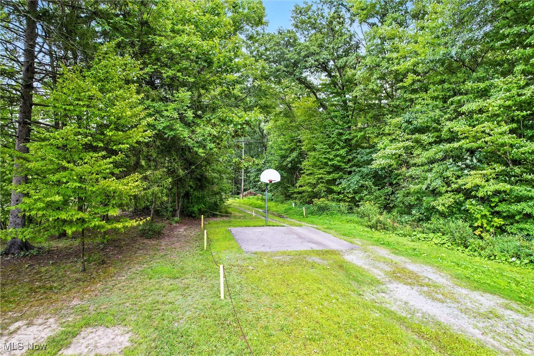 130 Hickory Lane SW