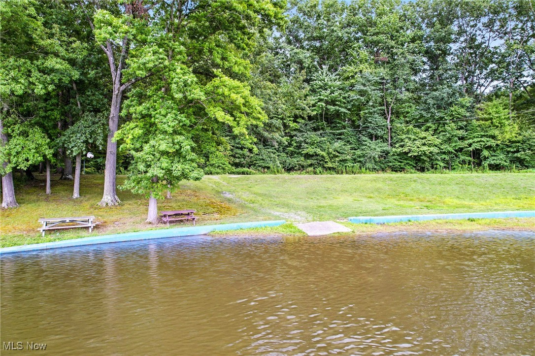 130 Hickory Lane SW