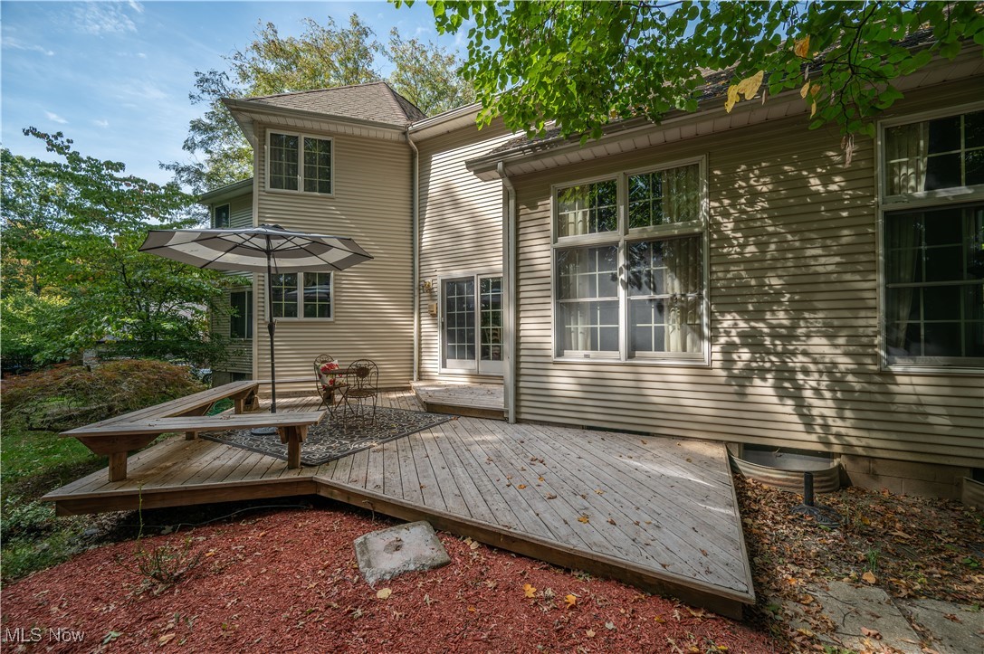 6261 Whispering Meadows Drive