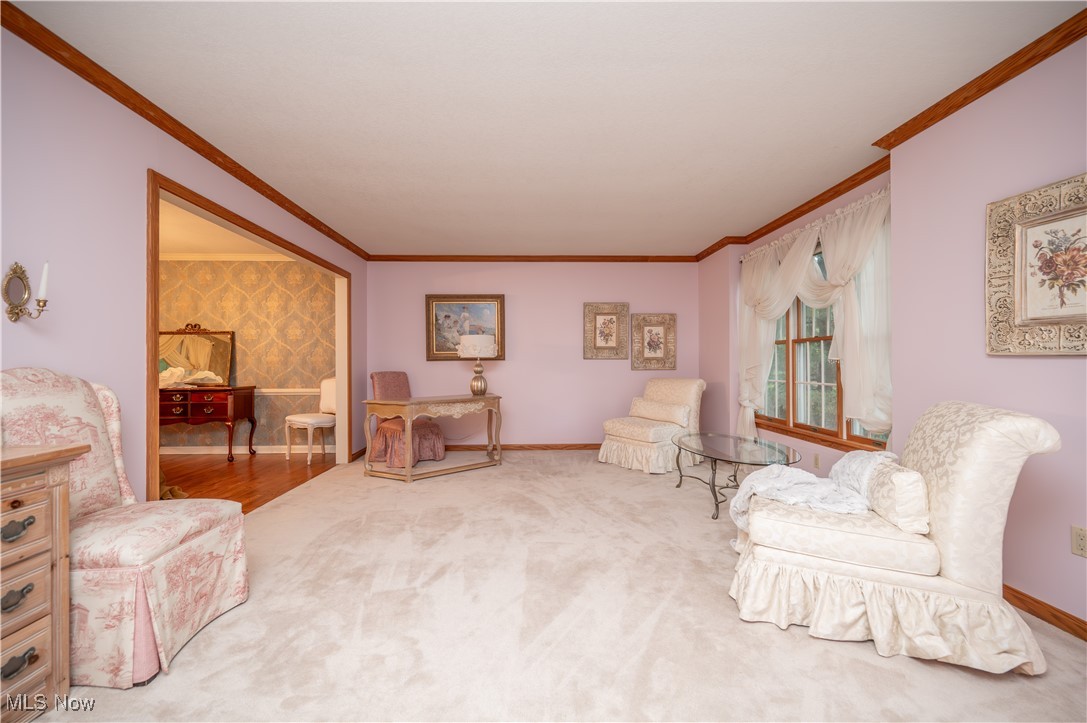 6261 Whispering Meadows Drive