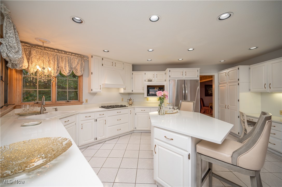 6261 Whispering Meadows Drive