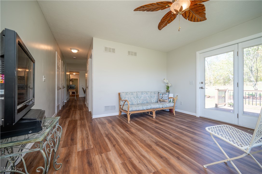 39528 Churchill Road
