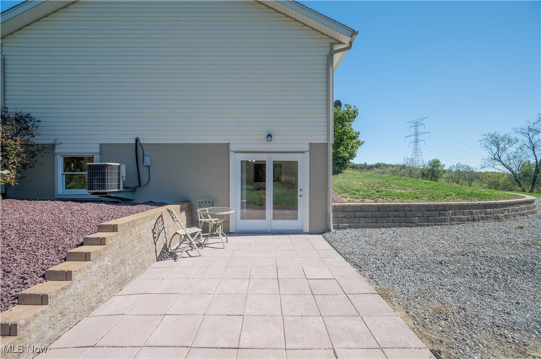 39528 Churchill Road