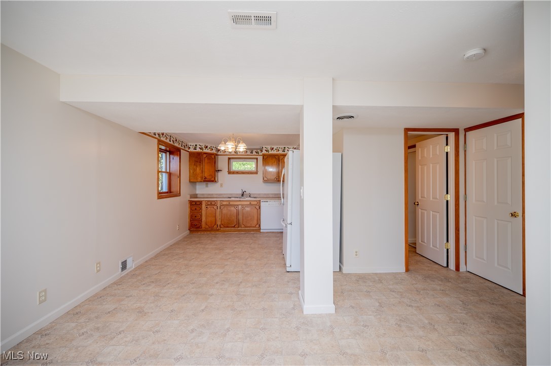 39528 Churchill Road