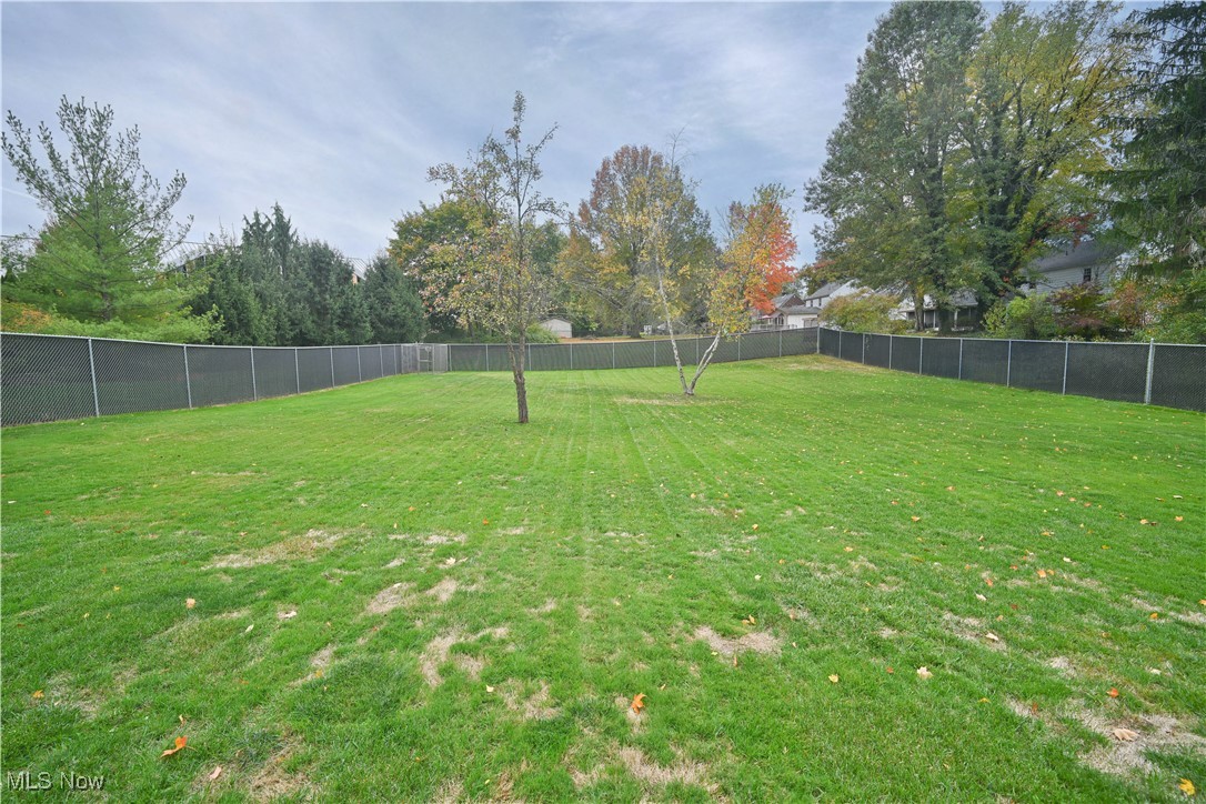 2667 Center Road