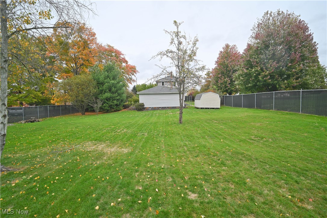 2667 Center Road
