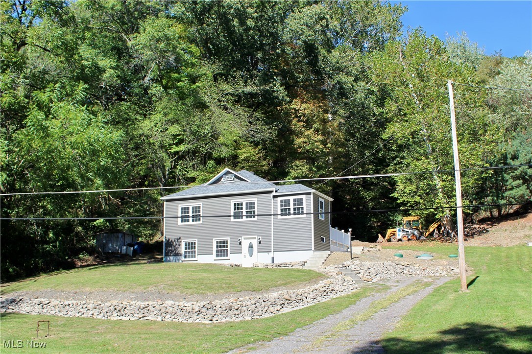 816 Youngstown Lowellville Road