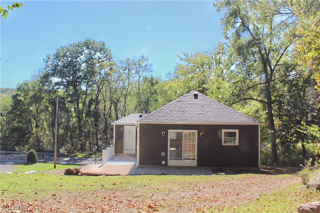 816 Youngstown Lowellville Road