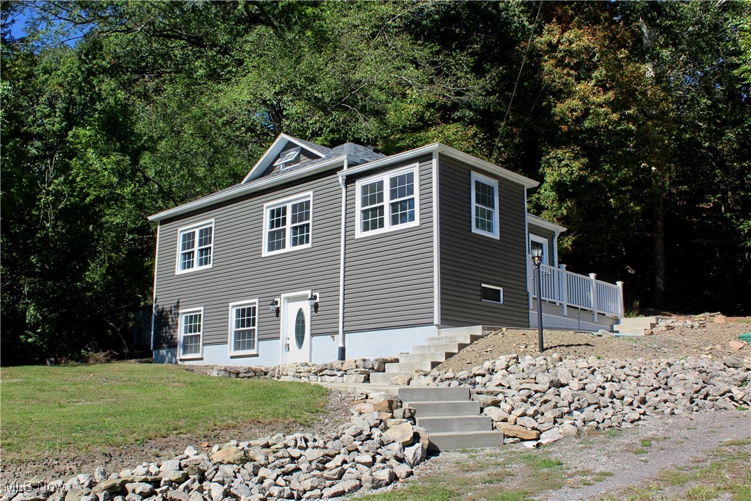 816 Youngstown Lowellville Road