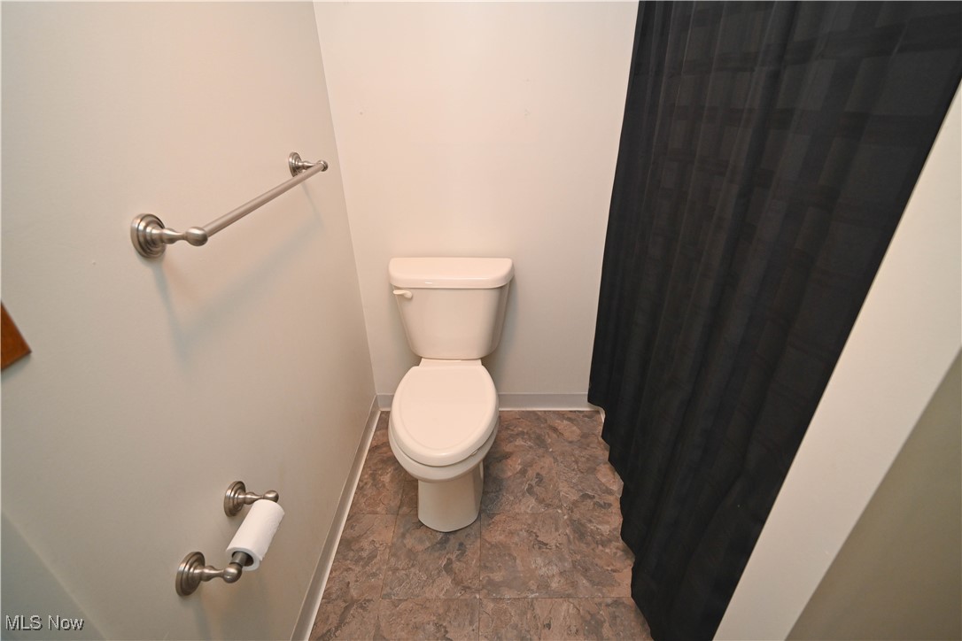 6856 Berry Blossom Drive