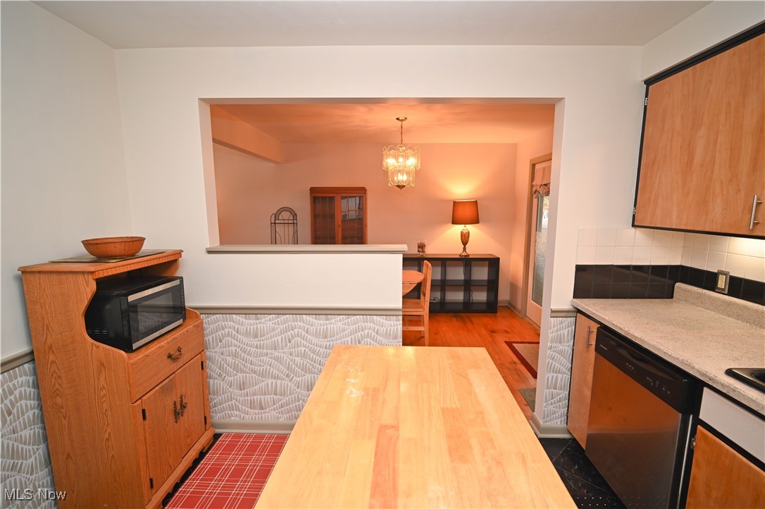 3811 Artmar Drive