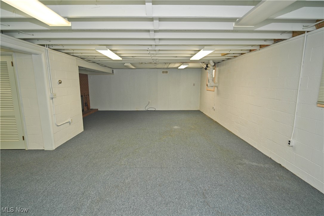 85 Lake Shore Drive
