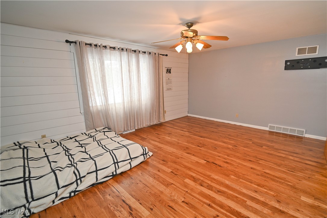 85 Lake Shore Drive
