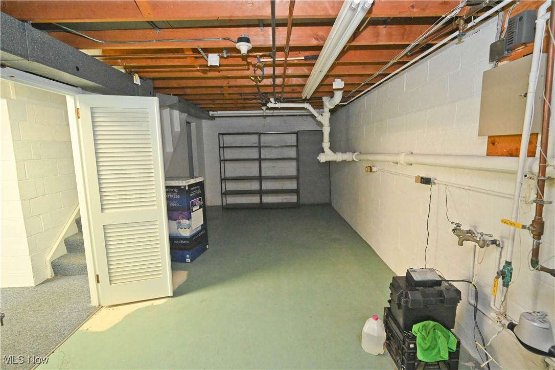 85 Lake Shore Drive