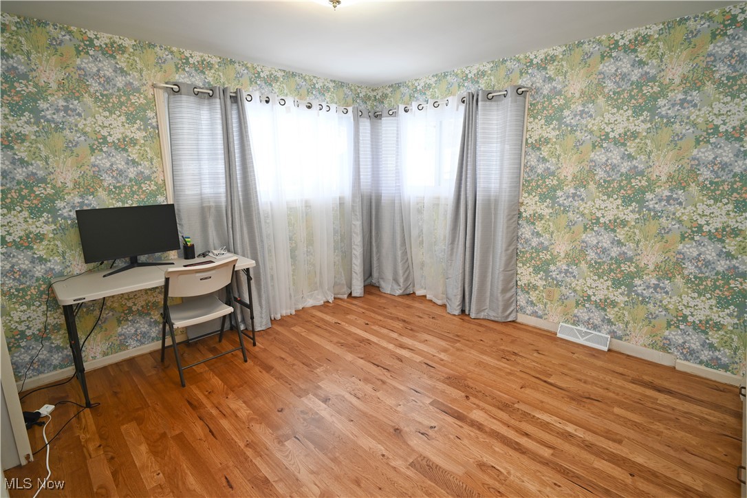 85 Lake Shore Drive