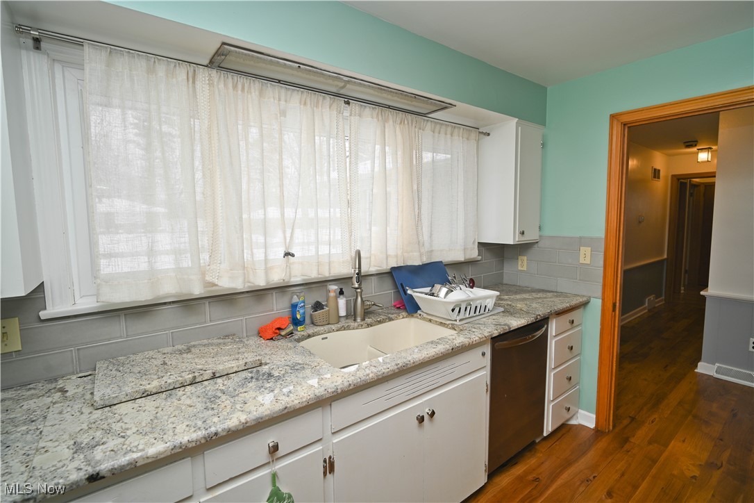 85 Lake Shore Drive