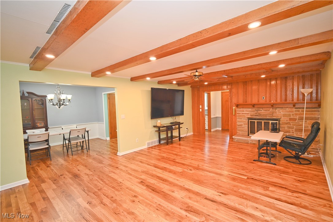 85 Lake Shore Drive