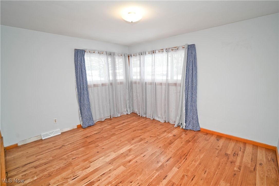 85 Lake Shore Drive
