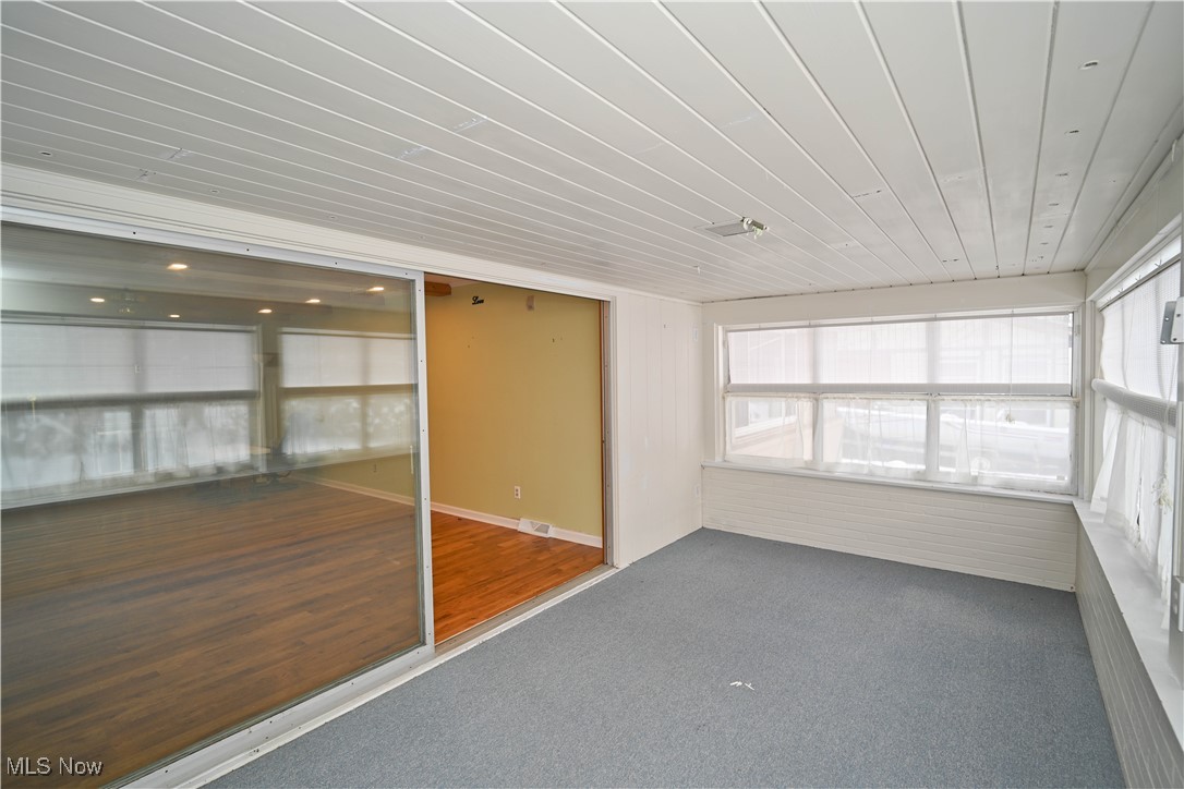 85 Lake Shore Drive