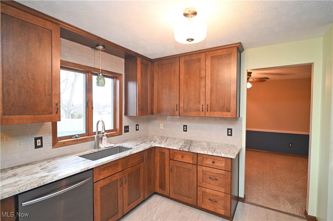 583 Wyndclift Circle