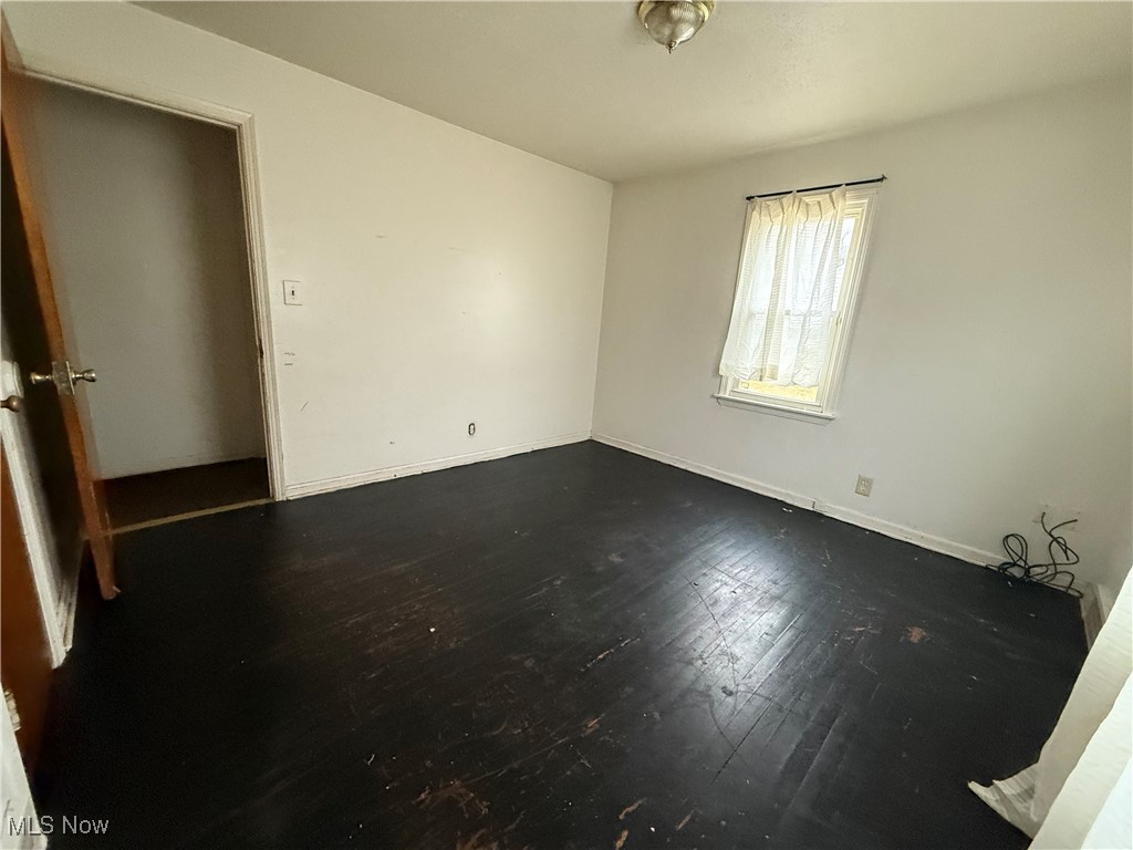 95 E Earle Avenue