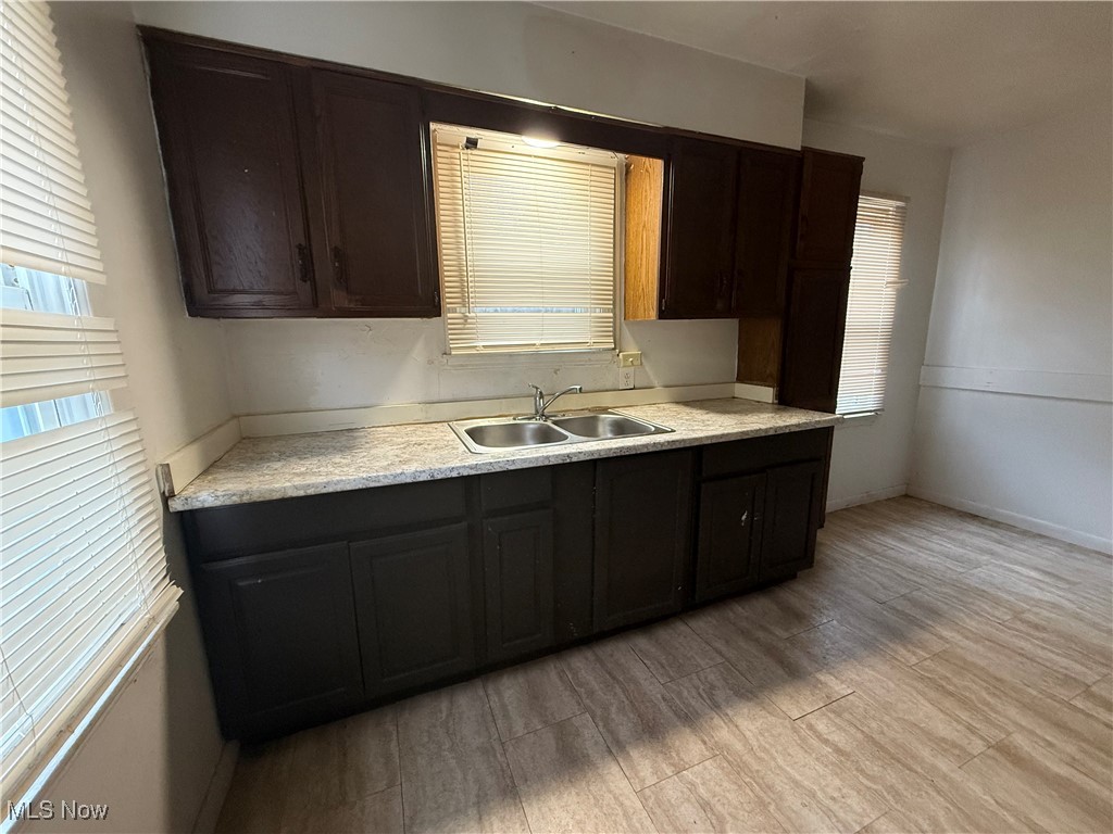 95 E Earle Avenue