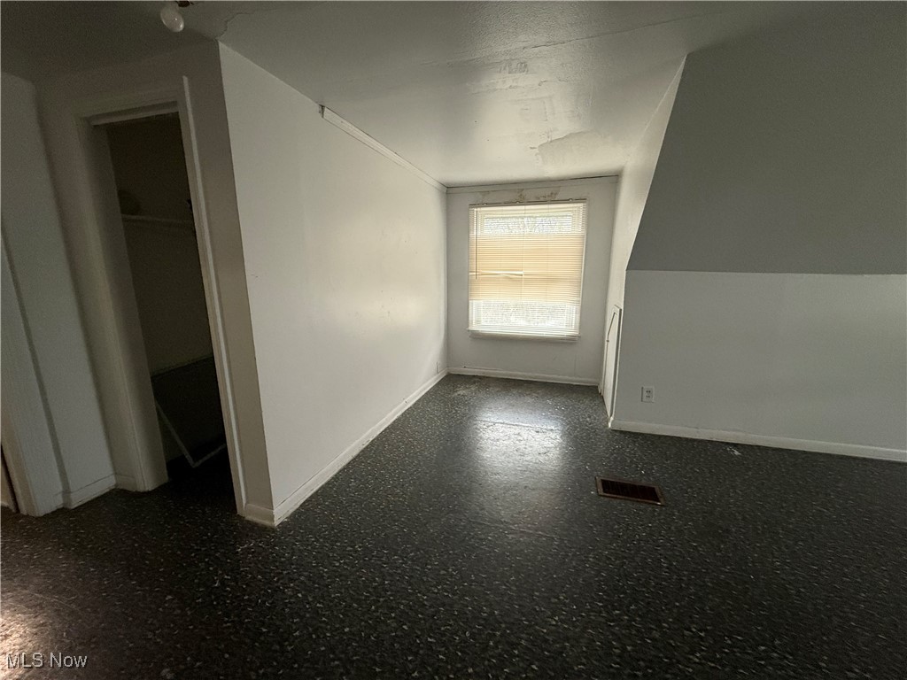 95 E Earle Avenue