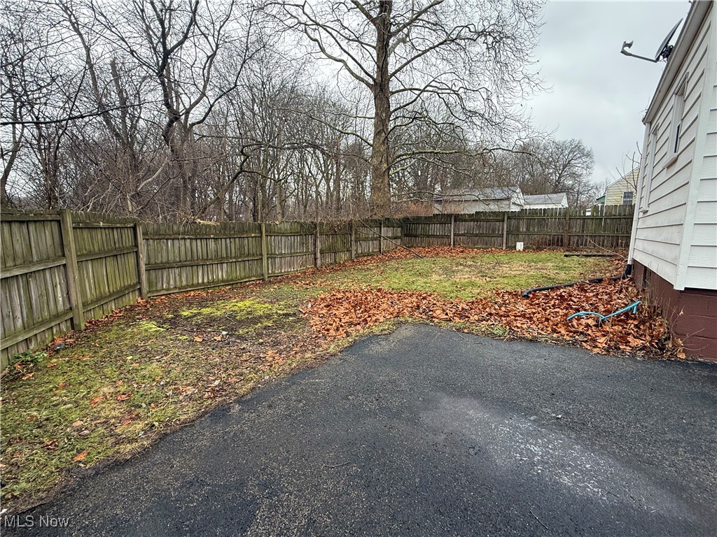 95 E Earle Avenue