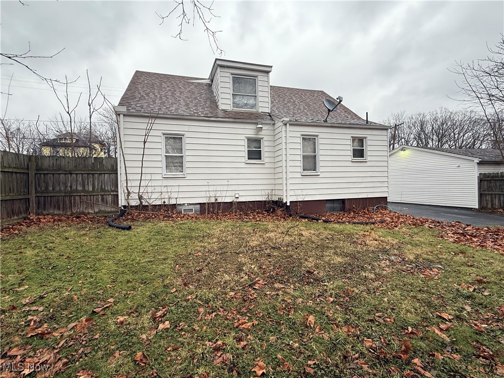 95 E Earle Avenue