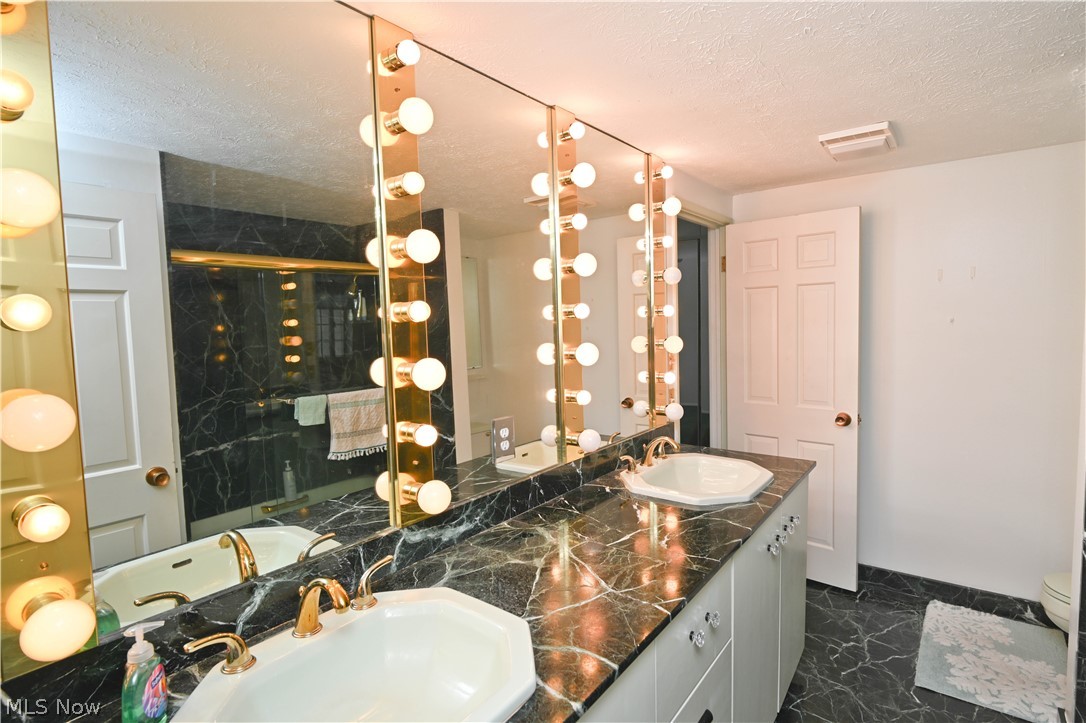 5200 West Boulevard 505
