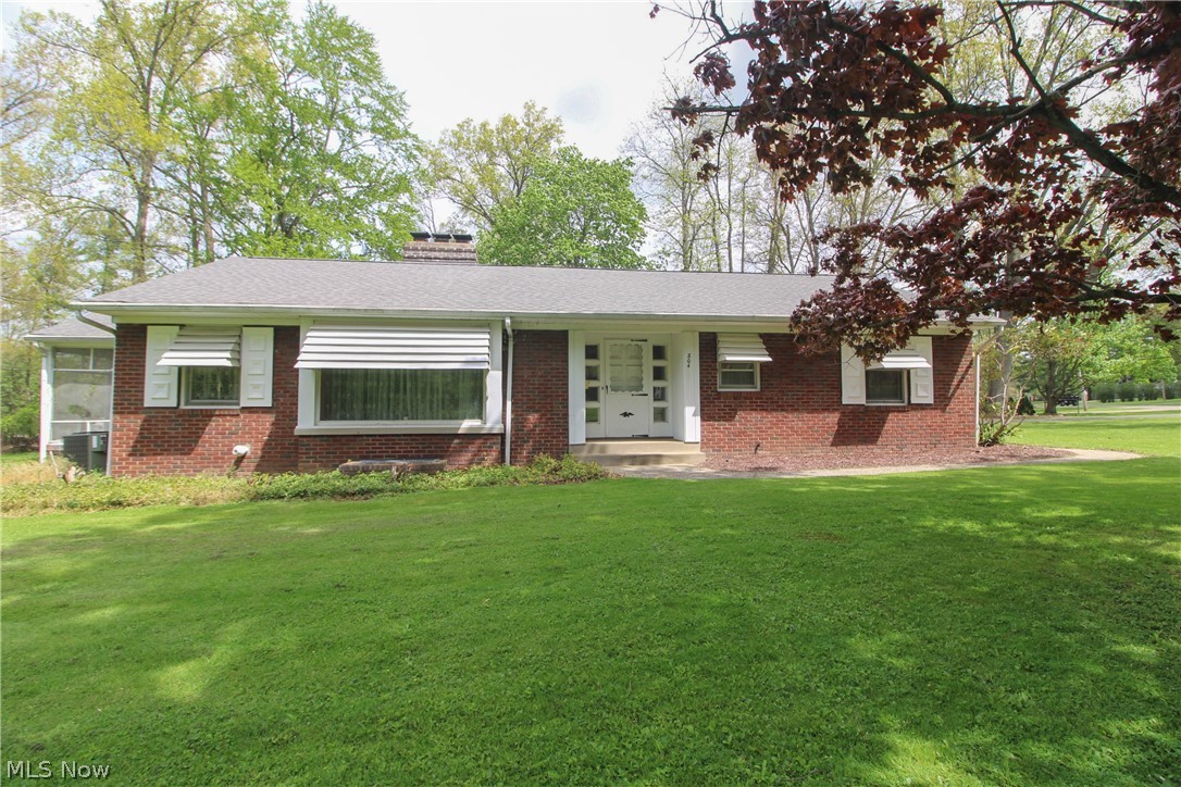 804 Crestview Drive