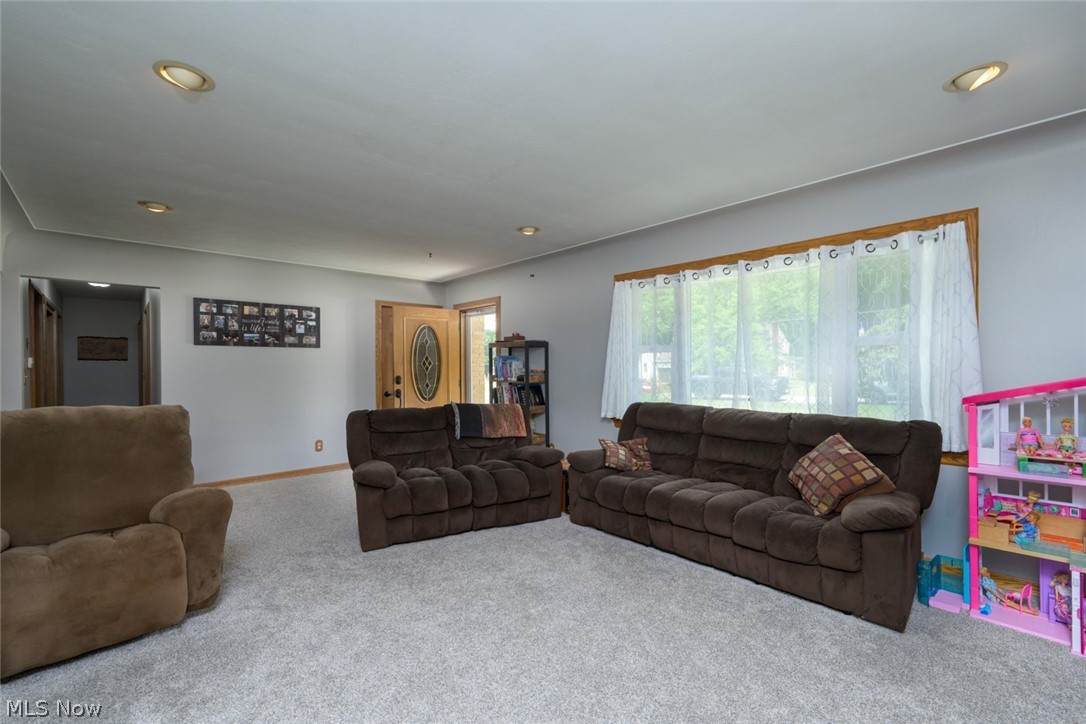 5085 E Rockwell Road