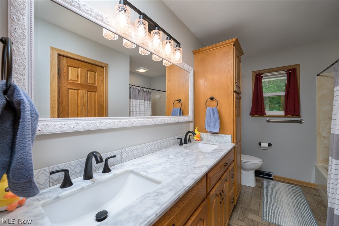 5085 E Rockwell Road
