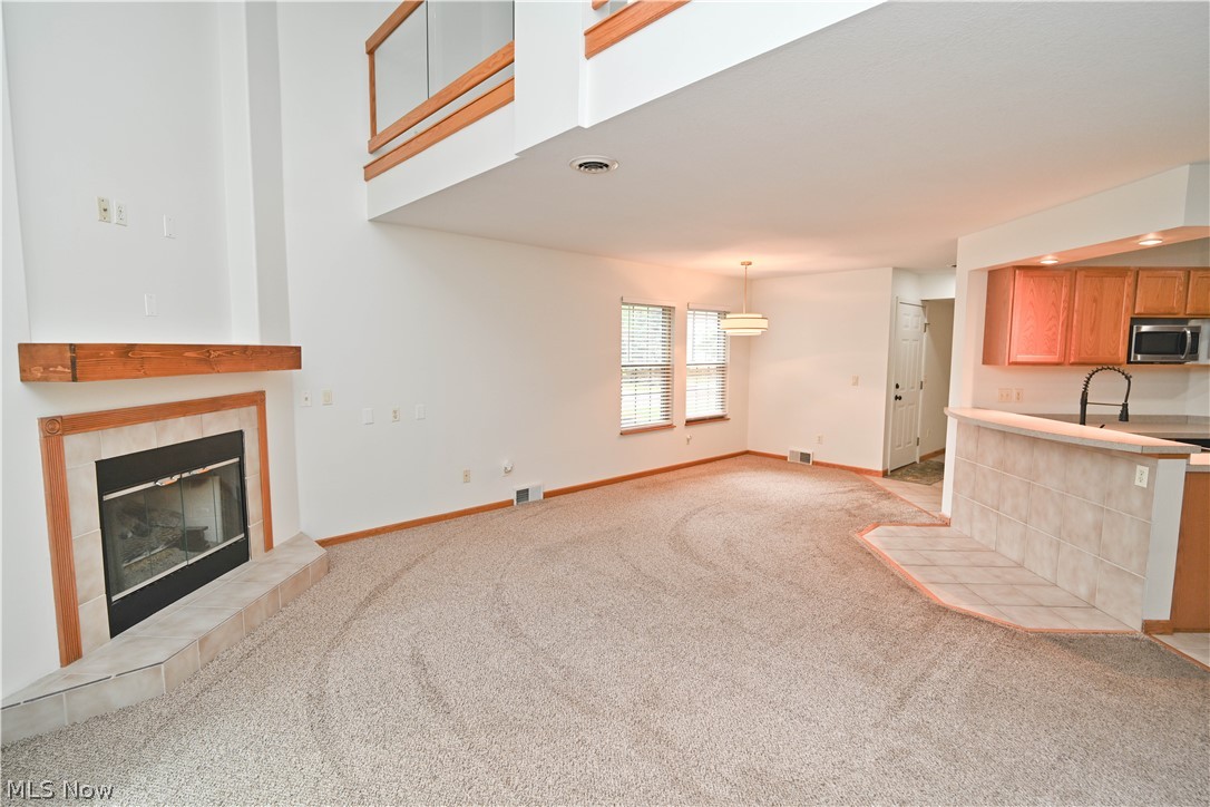 325 S Linden Court