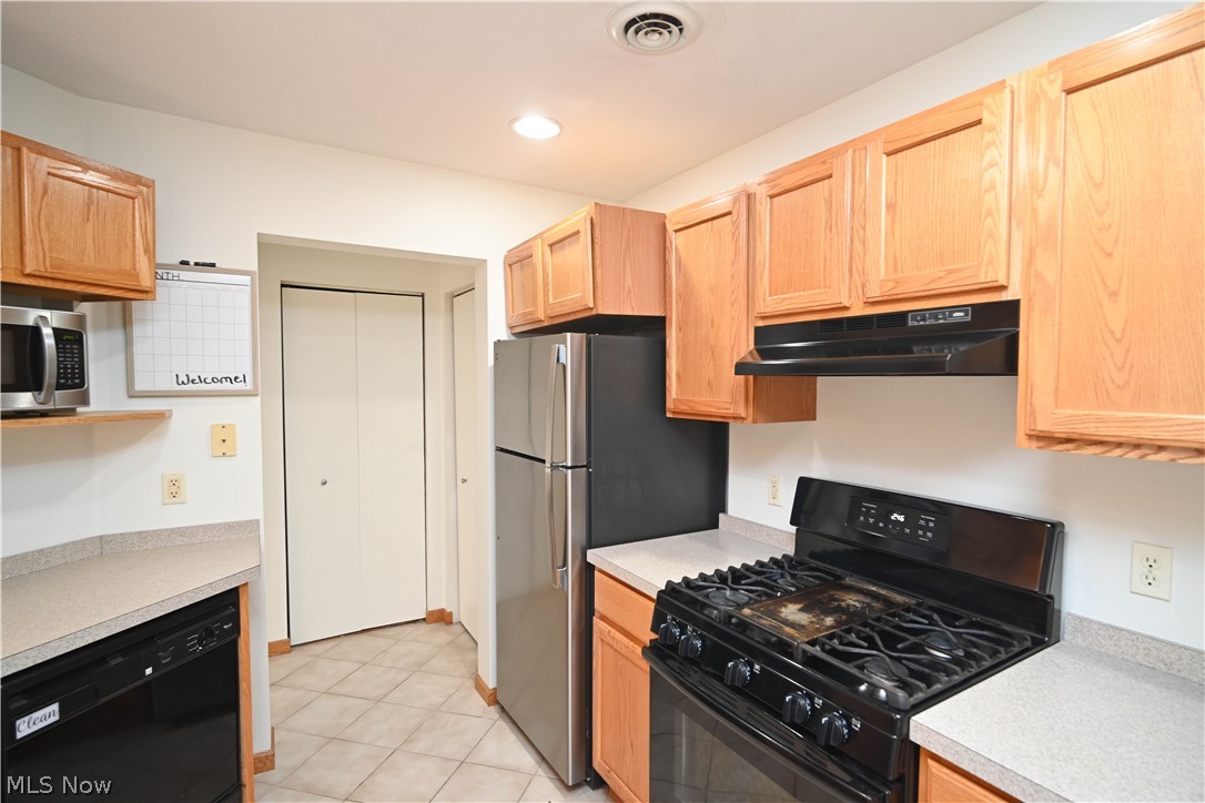 325 S Linden Court