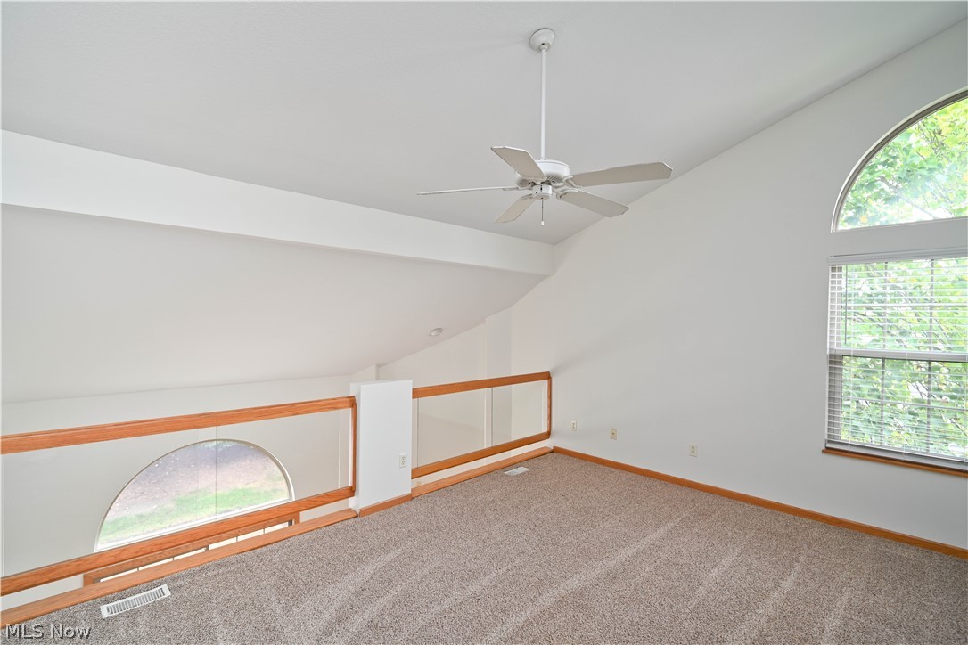 325 S Linden Court