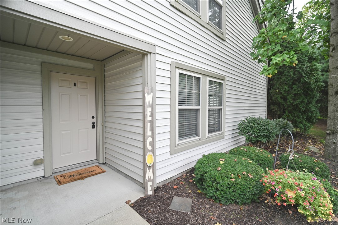 325 S Linden Court