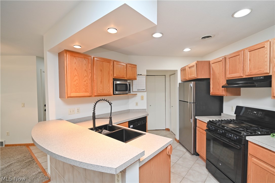 325 S Linden Court