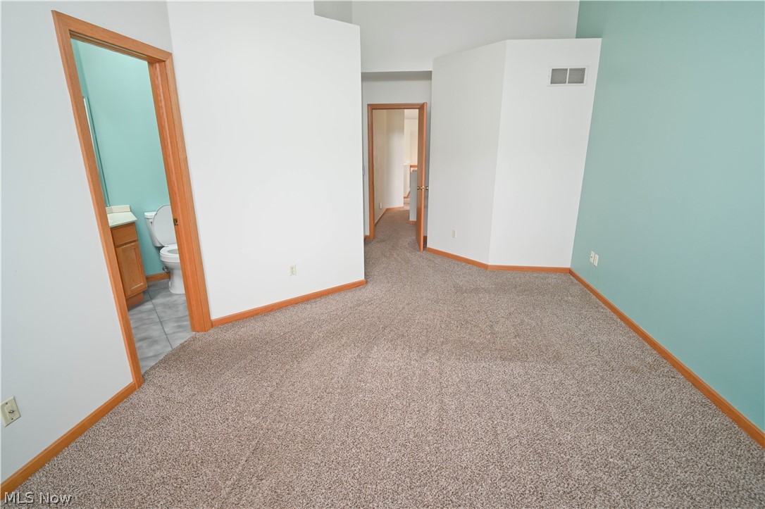 325 S Linden Court