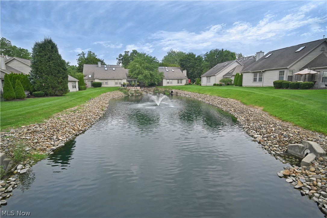 325 S Linden Court