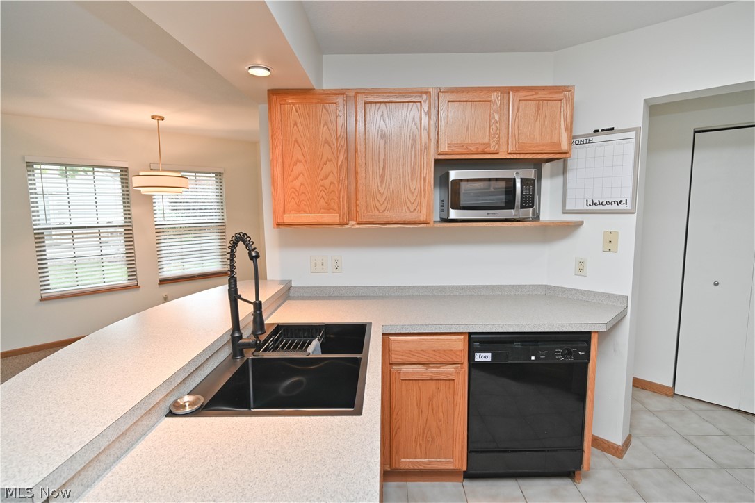 325 S Linden Court