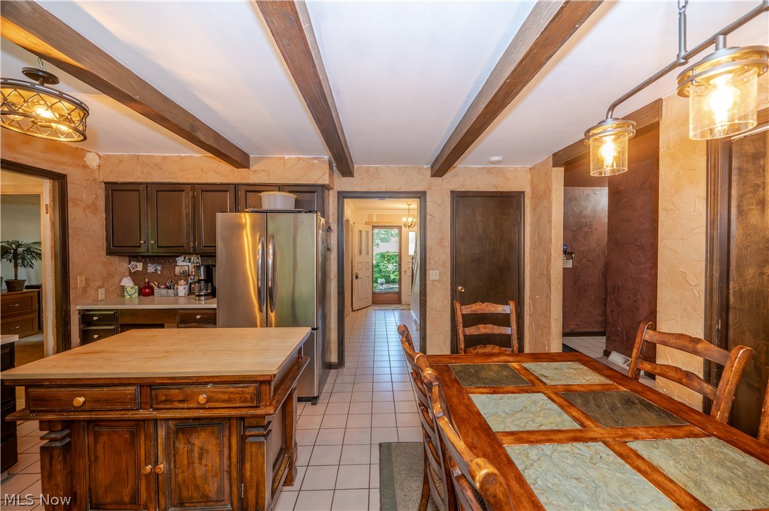7733 Silver Fox Drive