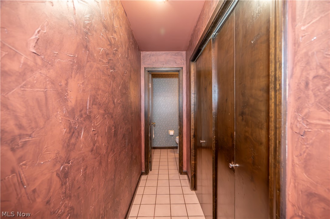 7733 Silver Fox Drive