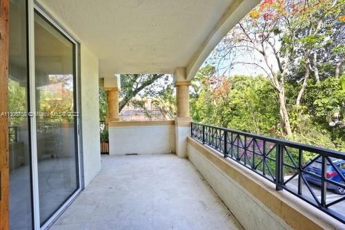 1834 Brickell Ave # 23