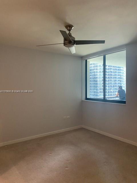999 SW 1st Ave # 2101