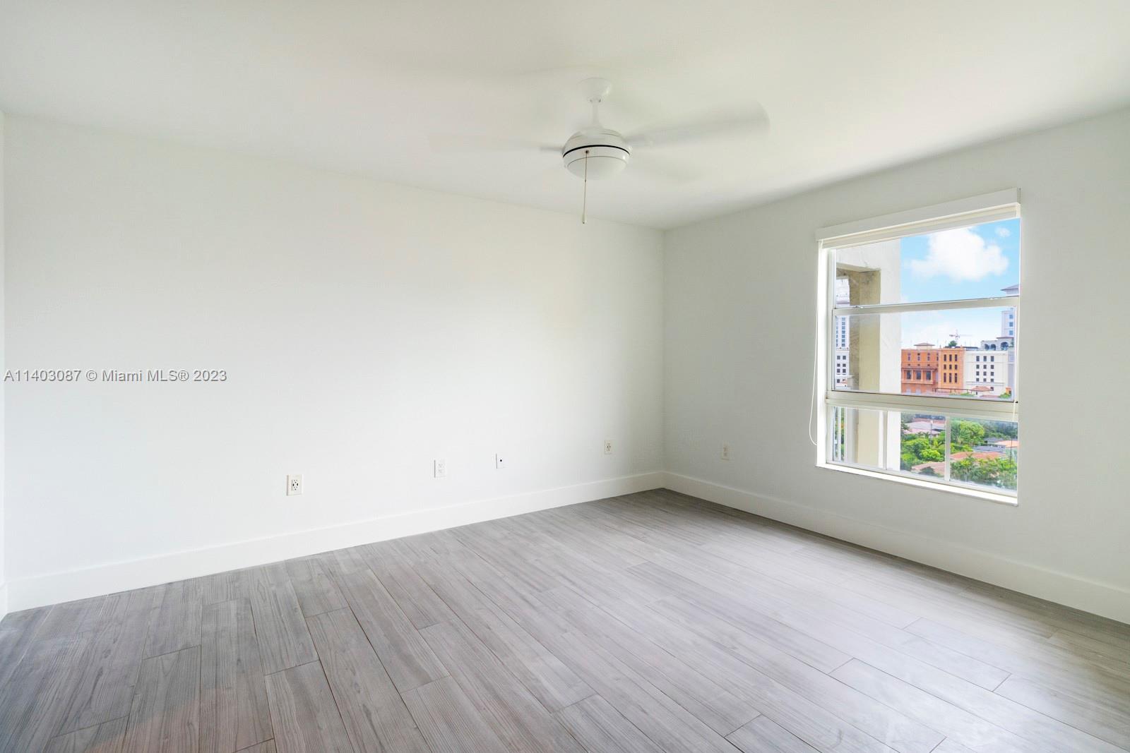 2351 Douglas Rd # 1007