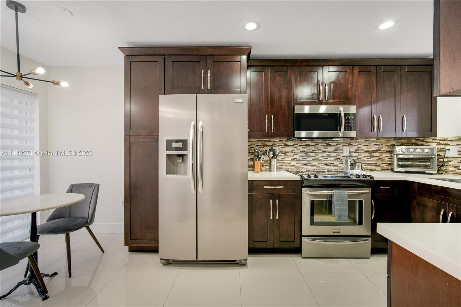 5236 NW 103rd Ave # 5236