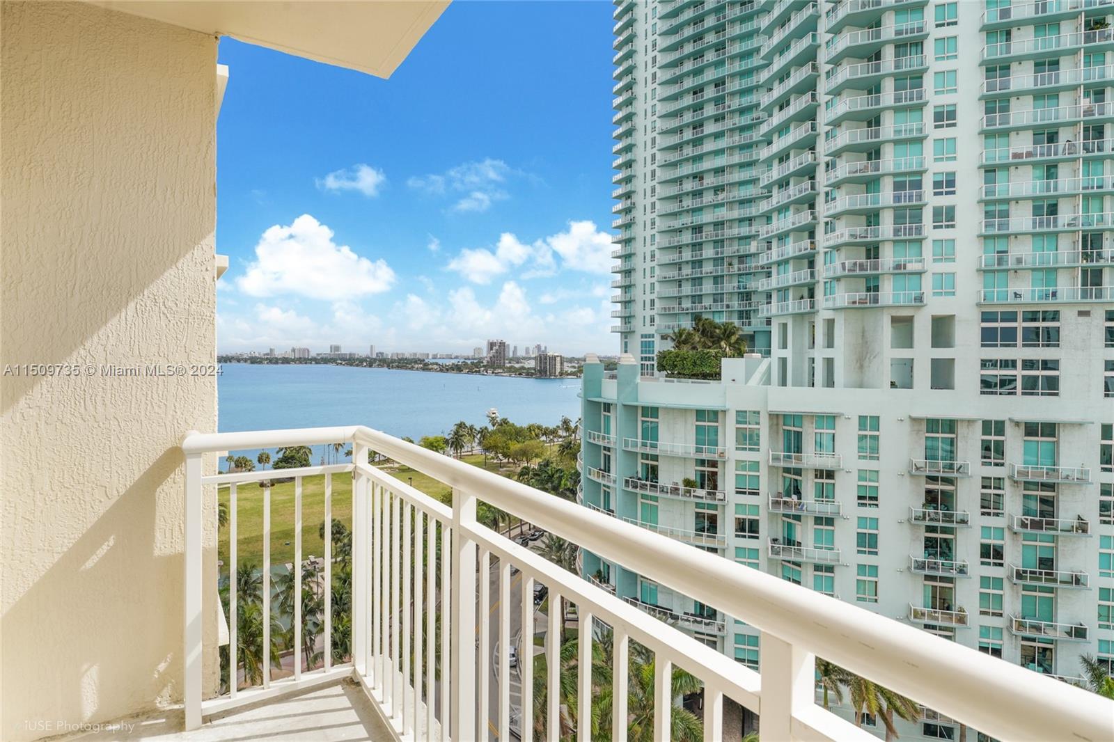 2000 N Bayshore Dr # 1404