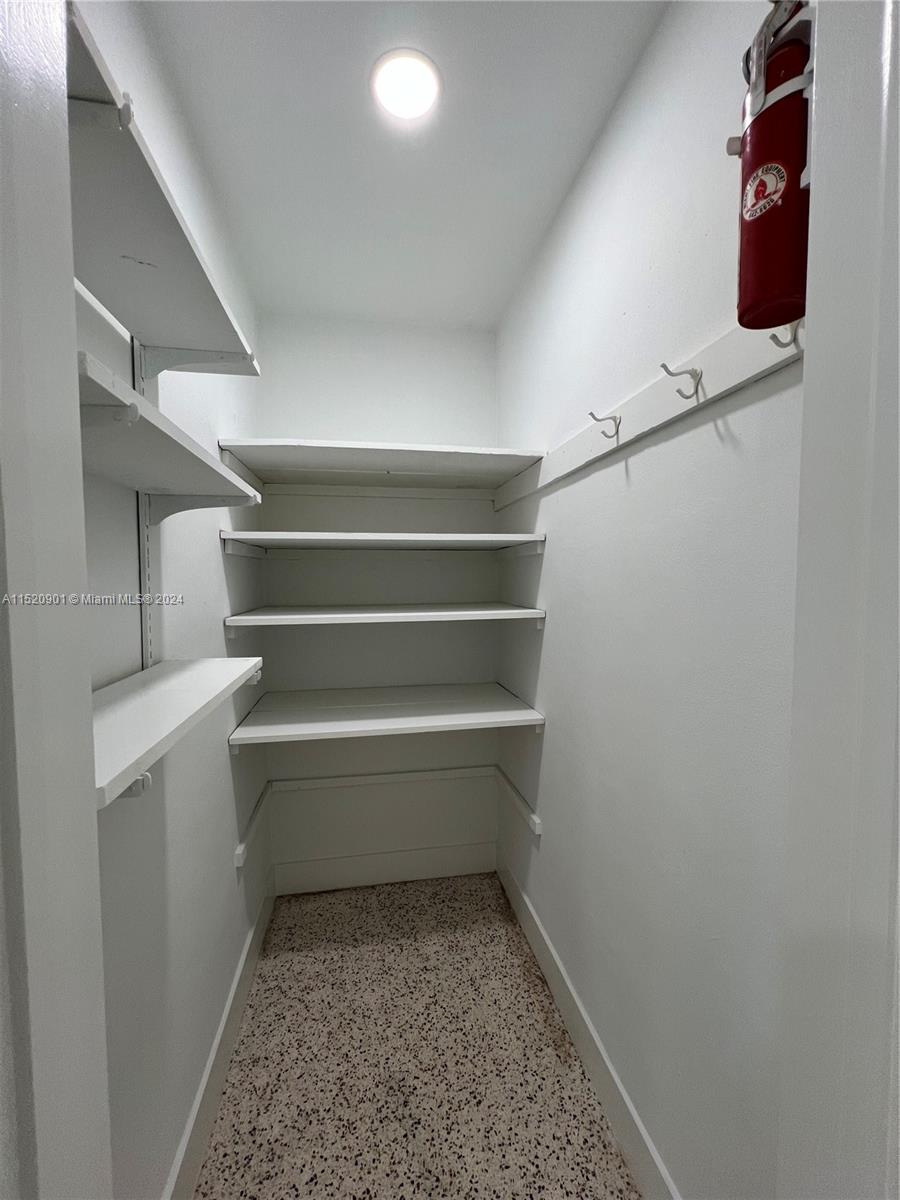1670 NE 171st St Unit: 1front