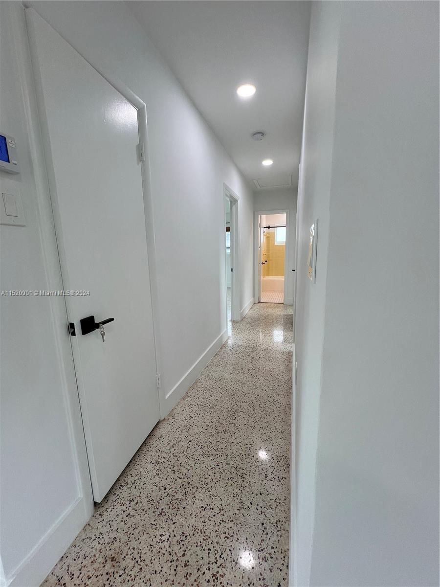 1670 NE 171st St Unit: 1front